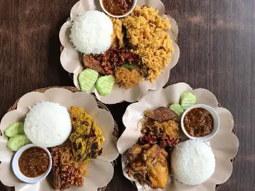 Pondok Ayam Kremes, Yos Sudarso Rumbai No. 198 A