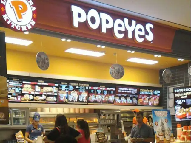 Popeyes'nin yemek ve ambiyans fotoğrafları 2