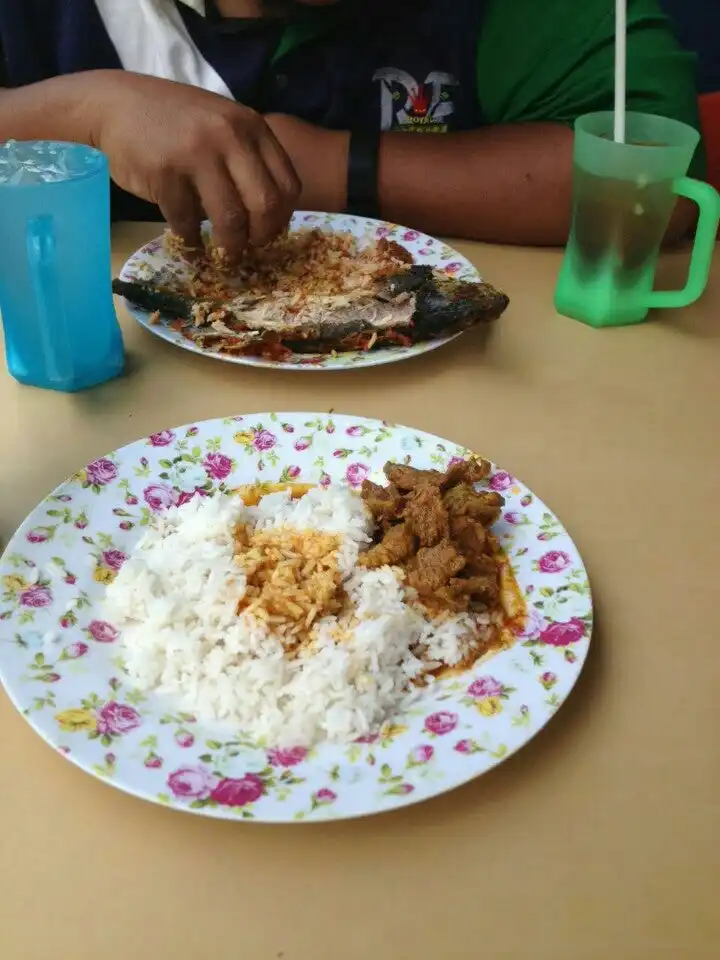 Gerai Makan MPK Pulau Indah, Port Klang.