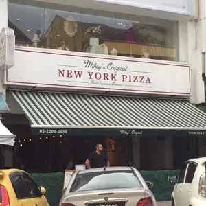 Mikey&apos;s New York Pizza Food Photo 20