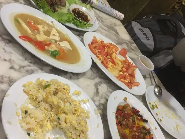 East & Food Chinese Restaurant'nin yemek ve ambiyans fotoğrafları 12