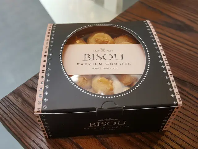 Gambar Makanan Bisou Patisserie 2