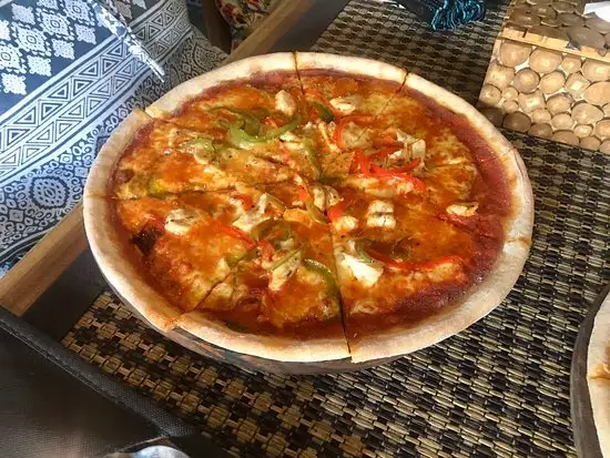 Gambar Makanan Mozzarella Ubud 17