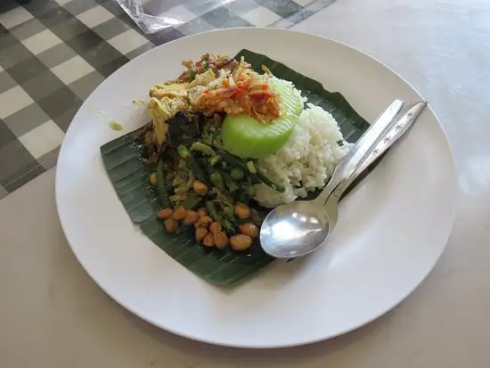 Gambar Makanan Warung Liku 17