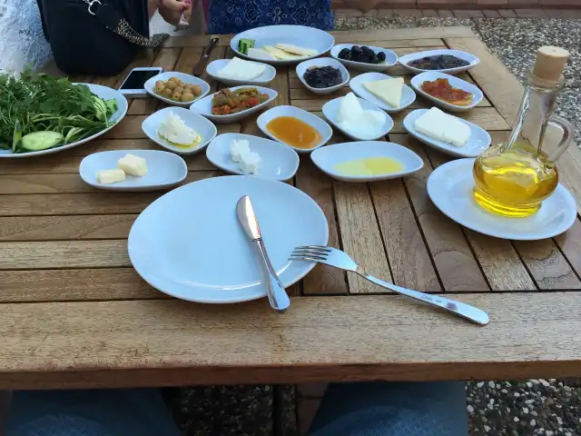 Zeytin Dalı'nin yemek ve ambiyans fotoğrafları 16