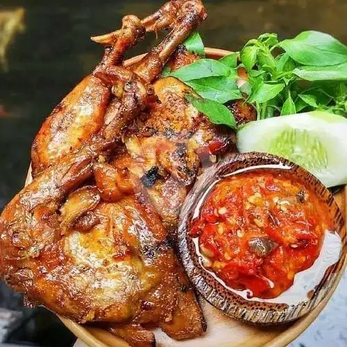 Gambar Makanan Warung Ayam Goreng & Bakar Seleraku 1