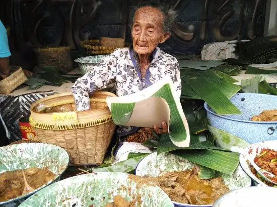 Gambar Makanan Gudeg Mbah Lindu 6