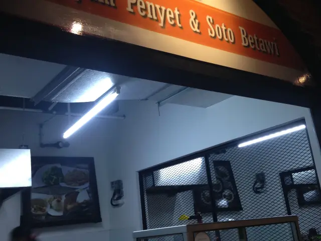 Ayam Penyet & Soto Betawi