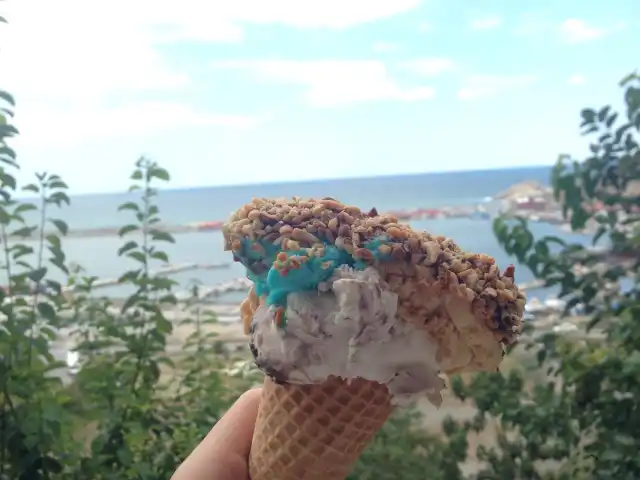 Şile Venedik Dondurmacısı'nin yemek ve ambiyans fotoğrafları 3