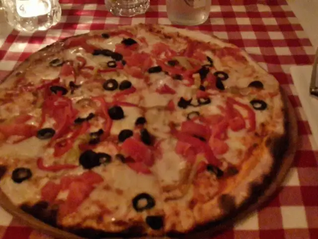 Pizzeria Trio'nin yemek ve ambiyans fotoğrafları 12