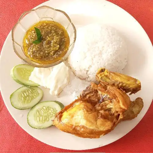 Gambar Makanan Ayam Penyet Sambel Ijo Mama Bima 15