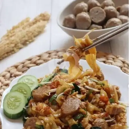 Gambar Makanan Nasi Goreng & Mie Goreng Inez, Marga Asih 13