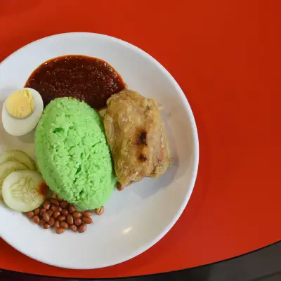 Nasi Lemak Edahmat