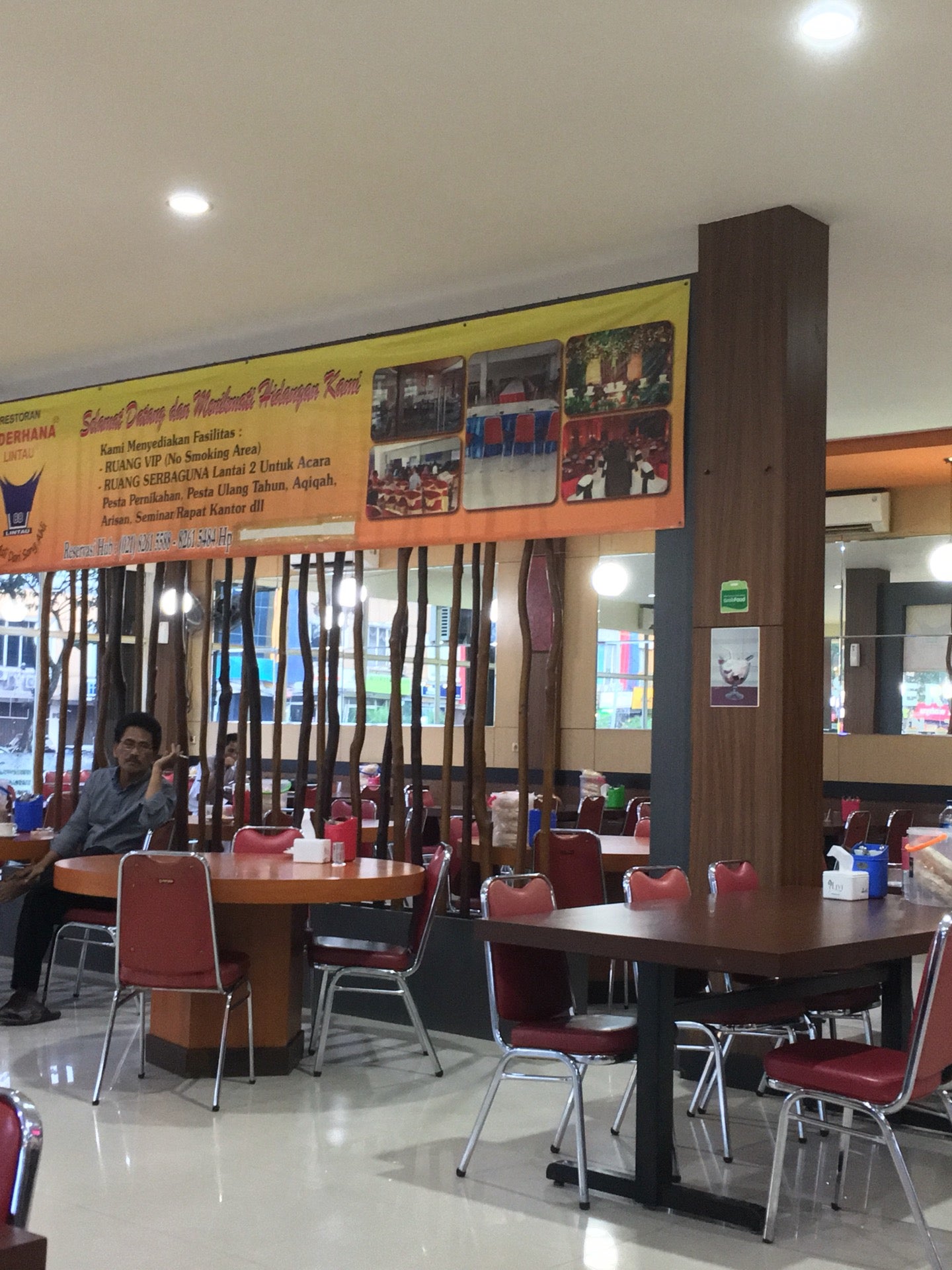 Rumah Makan Padang Sederhana Lintau terdekat Restoran dan Tempat