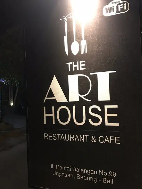 Gambar Makanan The Art House Balangan Cafe 10