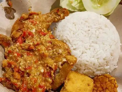 Ayam Gepuk Merauke