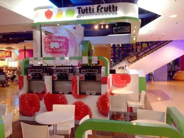 Tutti Frutti Food Photo 8