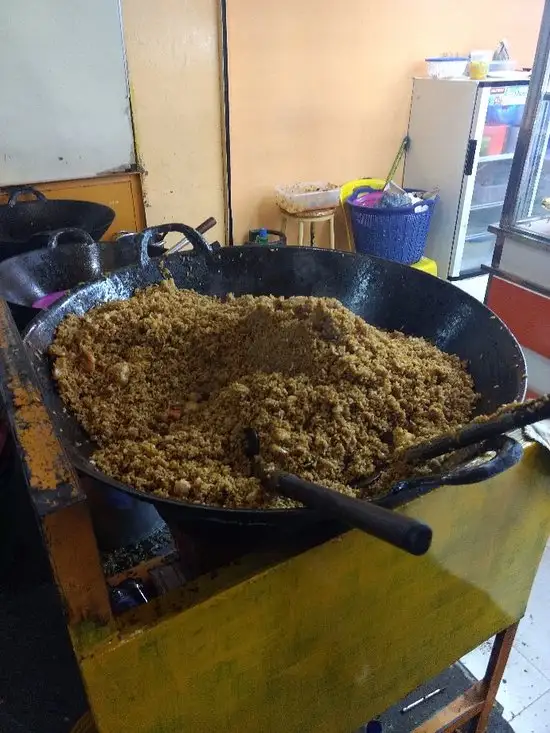 Gambar Makanan Nasi Goreng Daus Khas Aceh 13