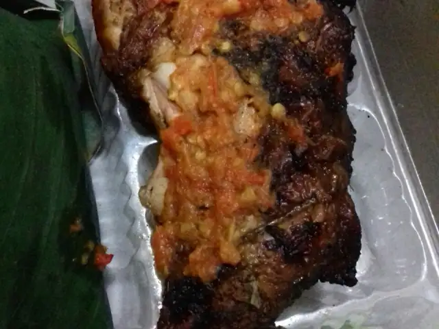 Gambar Makanan Ayam Bakar Bambu 2