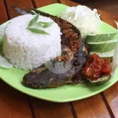 Gambar Makanan Pecel Lele Kumis, Sawah Lama 17