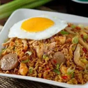 Gambar Makanan Nasi Goreng Seafood & Ayam Bakar Ibu Yani 12