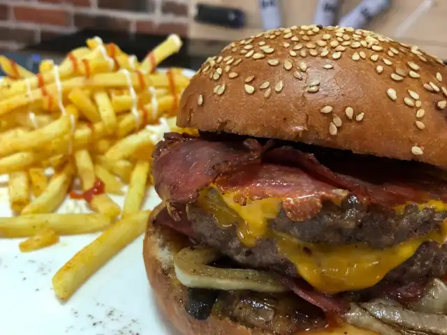Graffiti Burger & Steak'nin yemek ve ambiyans fotoğrafları 10