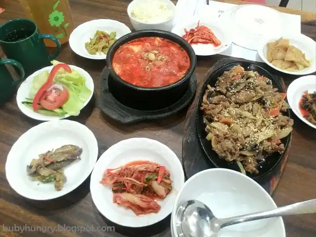 Gambar Makanan Hwang Geum Bab 9