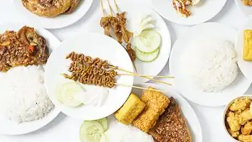 Ayam Gepuk Pak Gembus, Cililitan