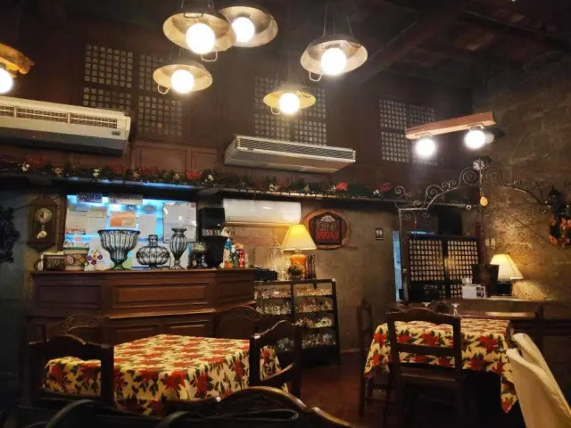 Cafe Kapitan Restaurant Food Photo 13