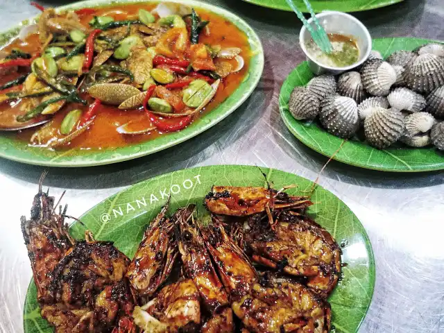 Gambar Makanan Bola Seafood Acui 20