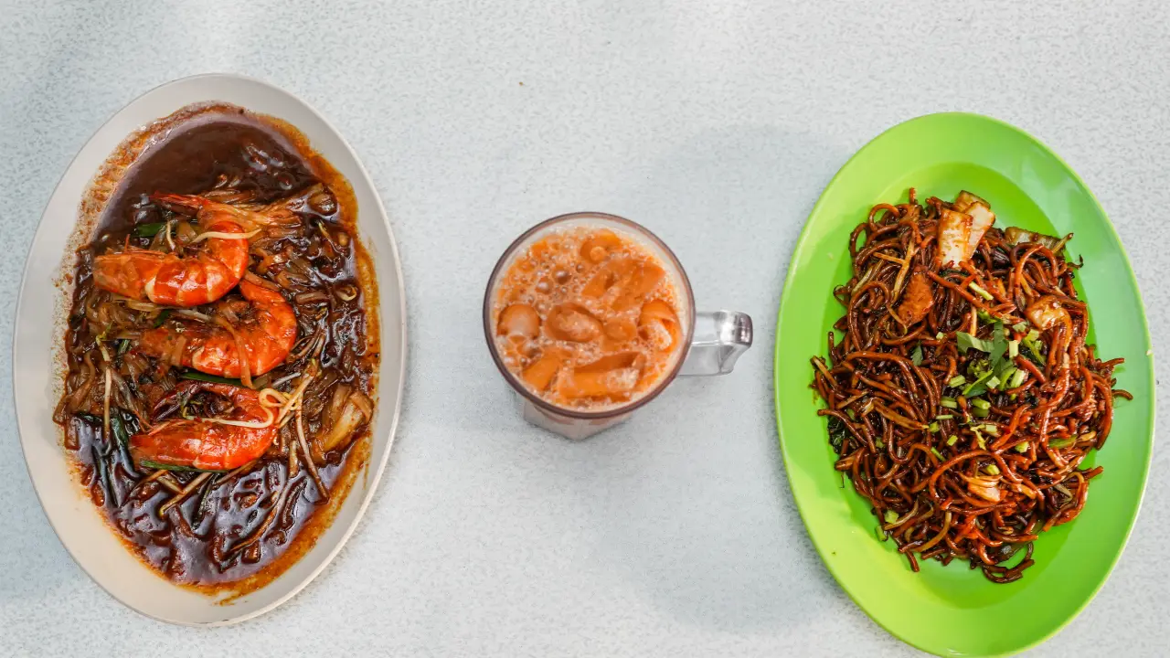 Apix Char Kuey Teow Masakan Panas