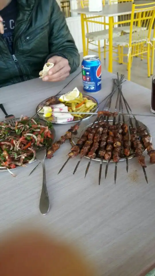 Ciğerci Ahmet Emmi'nin yemek ve ambiyans fotoğrafları 2