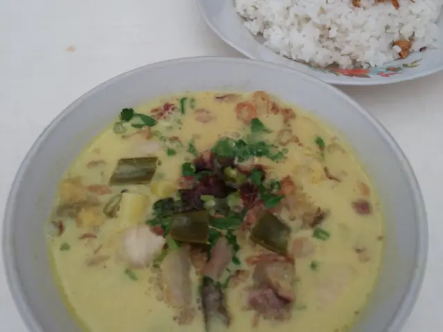 Gambar Makanan Soto Kuning Bogor Pak Yusup 8