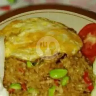 Gambar Makanan Nasi Goreng Irgianto Pemalang, Raya Dago 1