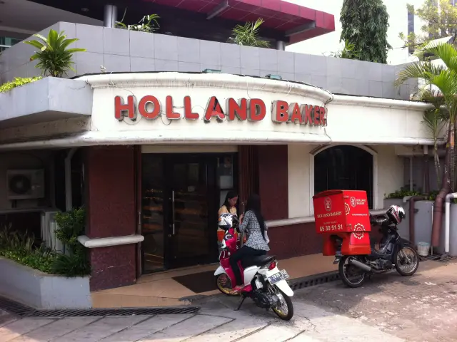 Gambar Makanan Holland Bakery 4