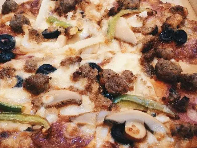 Domino's Pizza Food Photo 13