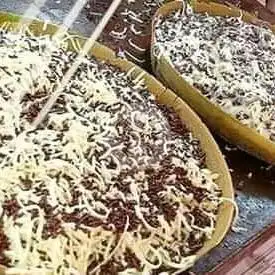 Gambar Makanan Martabak Manis Putra Bangka Dullah, Matraman Raya 18