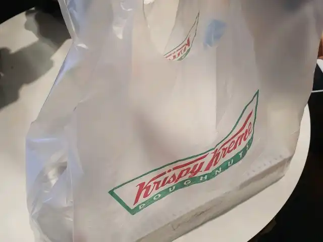 Krispy Kreme Doughnuts Food Photo 3