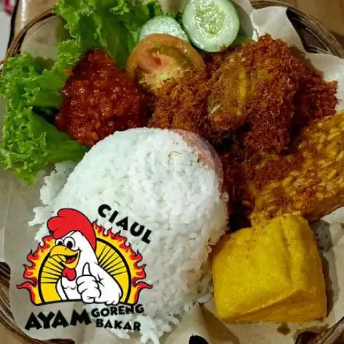 Gambar Makanan Ayam Goreng Dan Bakar Ciaul, Sukabumi 13