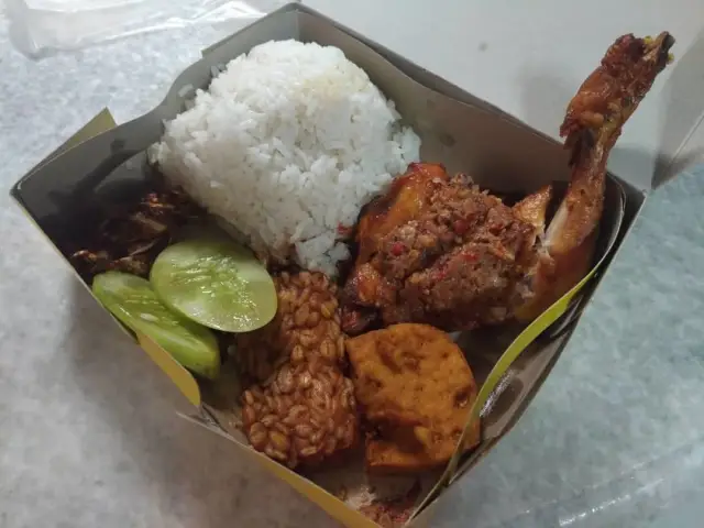 Gambar Makanan AyamGeybokBangJarwo 14