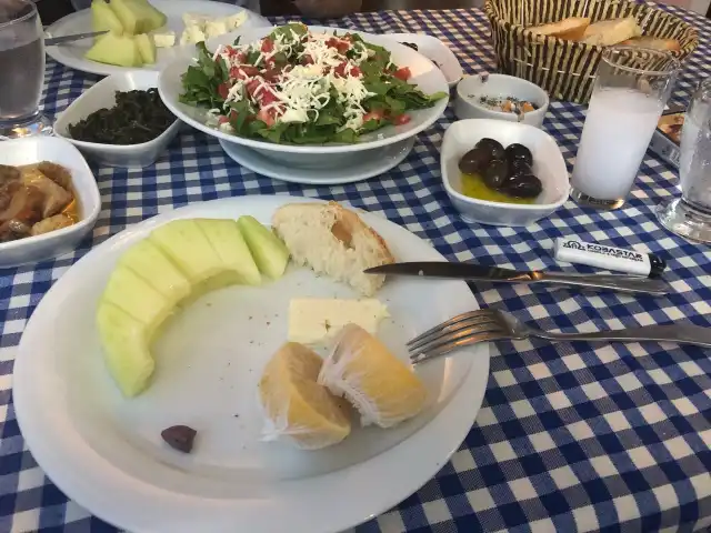 Yakup Reis Balık Restorantı'nin yemek ve ambiyans fotoğrafları 9