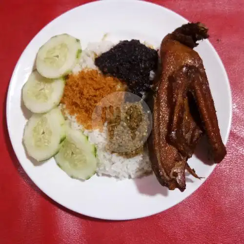 Gambar Makanan Bebek Goreng Jaya Eva Madura 3