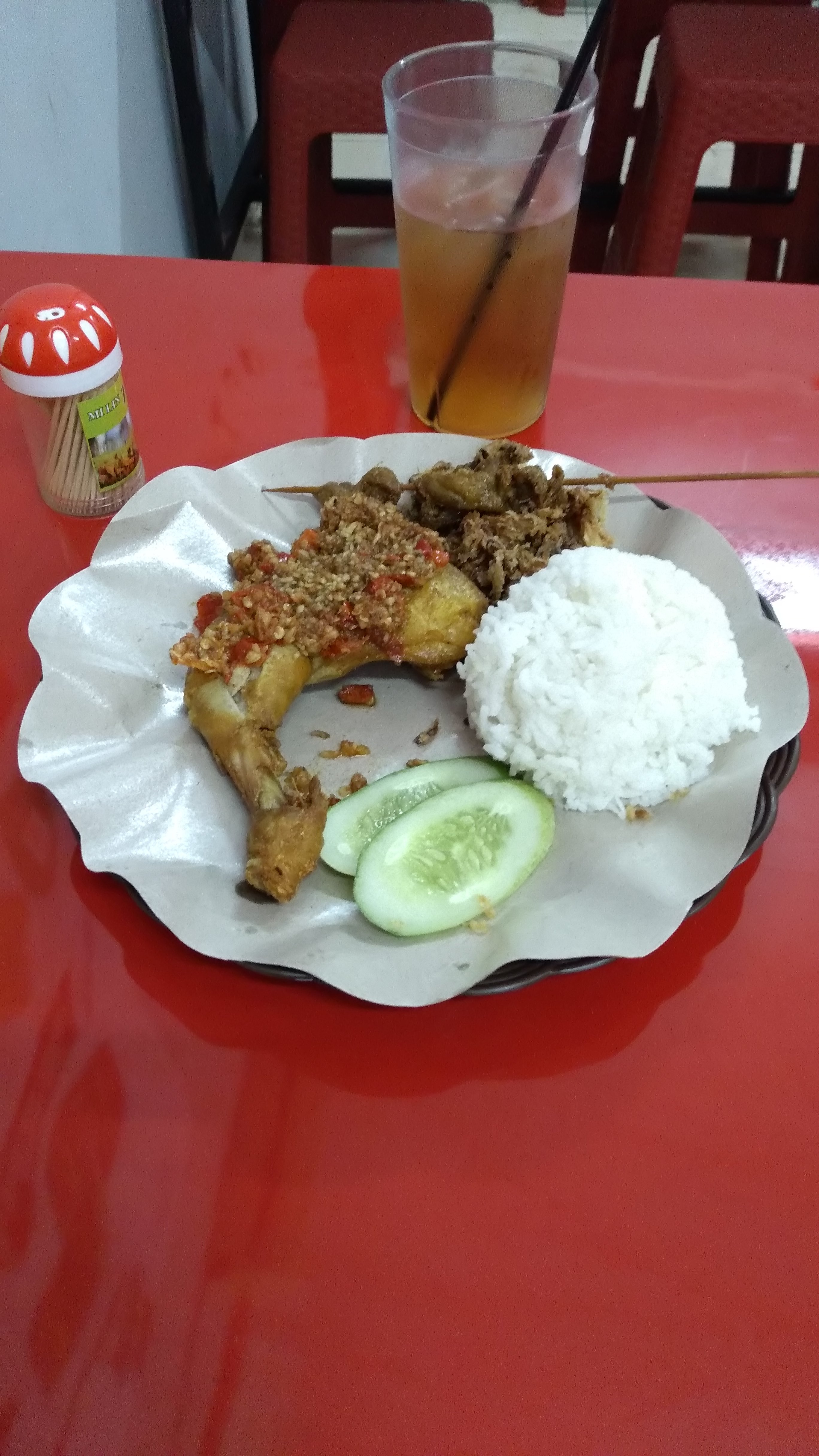 Ayam Bebek Pak Boss terdekat Restoran dan Tempat Makan Indonesia