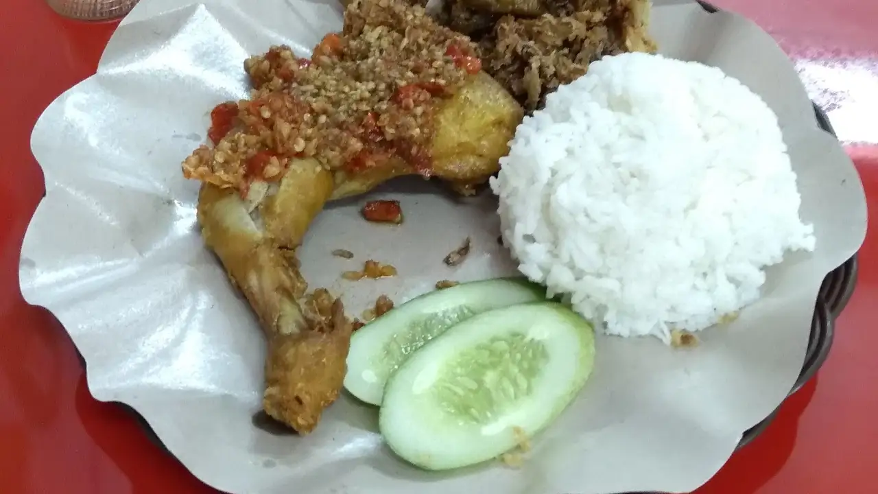 Ayam Bebek Pak Boss