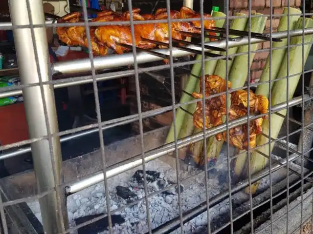 Kedei Manok Tunok Sarawak (kedai nasi ayam bakar Sarawak) Food Photo 2