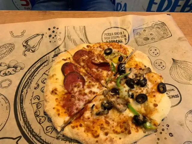 Domino's Pizza'nin yemek ve ambiyans fotoğrafları 18