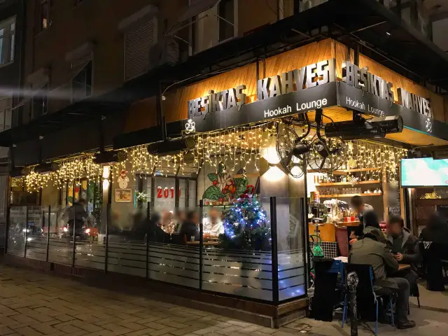 Beşiktaş Kahvesi Hookah Lounge'nin yemek ve ambiyans fotoğrafları 29
