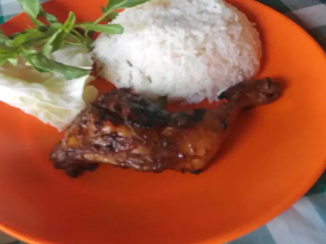 Gambar Makanan Ganthari Ayam Bakar 4