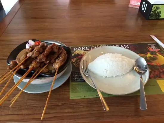 Gambar Makanan Satay Khas Senayan 6