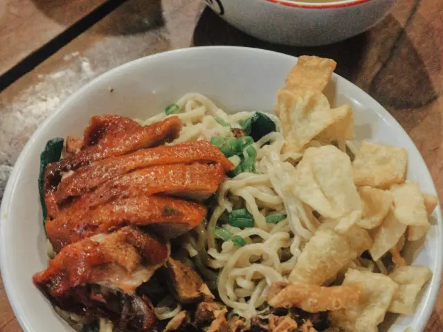 Gambar Makanan Mangkok Ayam 2